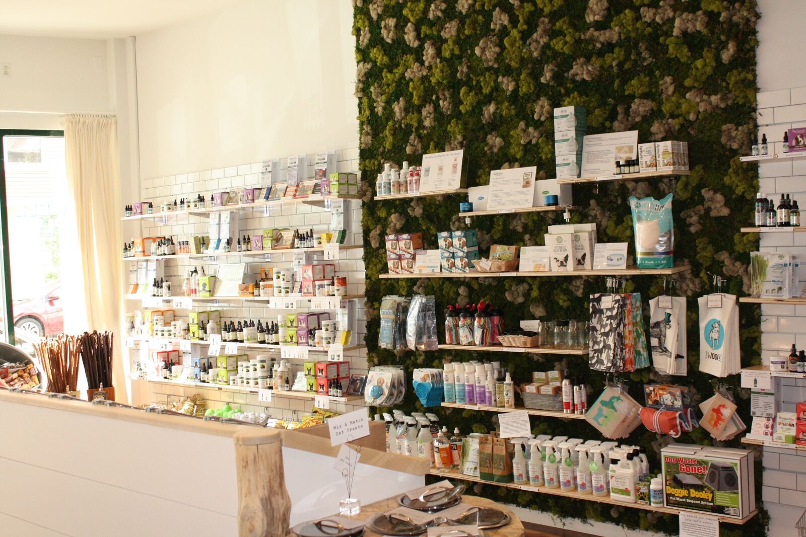 Petwell Supply Sets Sights on Franchising